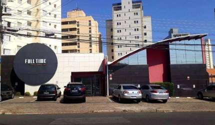 3 SALAS , AR CONDICIONADO , 3 VAGAS