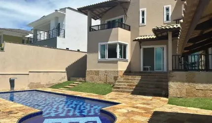 CASA A VENDA EM CONDOMÍNIO FECHADO EM CUMBUCO NO CEARA, MOBILIADA, 04 SUÍTES, 08 VAGAS, PISCINA, CHURRASQUEIRA !!
