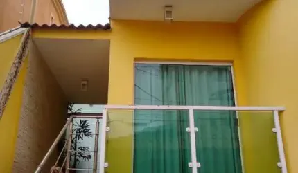 Sobrado no jd têxtil com 05 vagas de garagens !