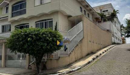 Sobrado com 4 dormitórios à venda, 332 m² por R$ 1.580.000,00 - Cidade Maia - Guarulhos/SP