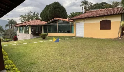 Chácara com 5 dormitórios à venda, 4000 m² por R$ 1.275.000,00 - Mascate - Nazaré Paulista/SP
