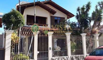 Casa Residencial e comercial para locação no Balneário, Florianópolis.