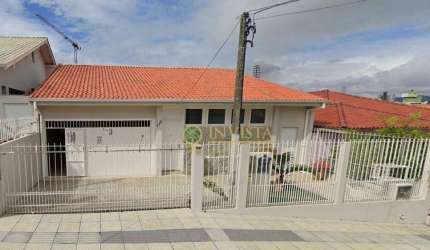 Semi mobiliado com terraço privativo, 4 quartos e 3 vagas à venda no bairro Canto.