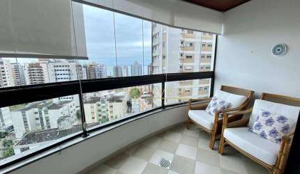 À venda | 137 m², Porteira fechada, 4 quartos e 2 vagas livres - Centro, em Florianópolis.
