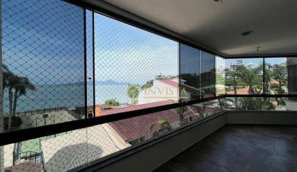 Vista permanente para o Mar, 4 quartos sendo 2 suítes e 2 vagas em Coqueiros.