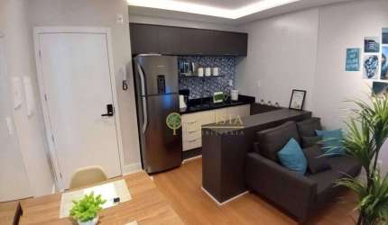 Apartamento Studio com 1 vaga na Trindade.