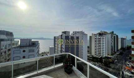 Terraço com vista mar e hidromassagem, 4 quartos, 2 vagas e área de lazer completa no bairro Agronômica - À venda em Florianópolis.