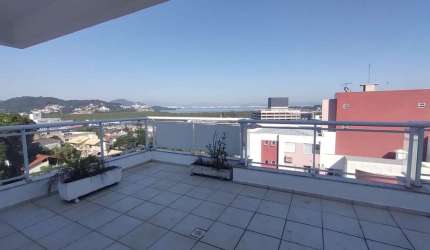 À venda | 133 m², 3 quartos, terraço privativo e 2 vagas de garagem - Saco Grande, em Florianópolis.