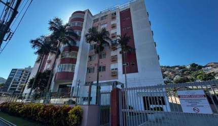 À venda | Lazer Completo, Sacada com churrasqueira, 2 quartos, 82,98 m² e 1 vaga coberta - Saco Grande, em Florianópolis.