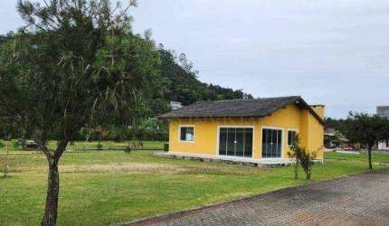 À venda | Terreno com 400m² no Condomínio fechado Vilaporé - Canasvieiras, Florianópolis.