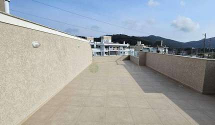 Á venda | 171 m², Terraço privativo com churrasqueira, 3 quartos e 2 vagas de garagem - Praia dos Ingleses, em Florianópolis.
