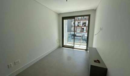 À venda | Semi mobiliado, 67 m², 2 quartos e 1 vaga de garagem - Córrego grande, próximo ao Imperatriz.