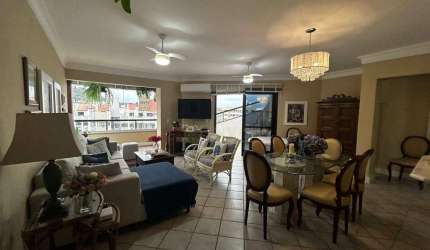 À venda | 143 m², 3 quartos, vista mar e 2 vagas de garagem - Canasvieiras, frente Mar, em Florianópolis.