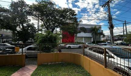 Locação | 200 m², Comercial, 2 vagas de garagem - Santa Mônica, próximo ao Bradesco.