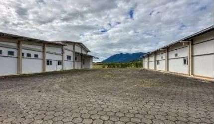 Locação | Galpão com 1.630 m² em Terreno de 9.000 m² – Santo Amaro da Imperatriz/SC