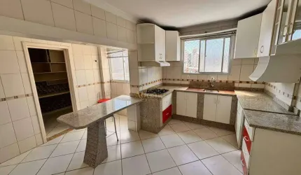 Alugue Amplo Apartamento no Coração de Itajaí – 104m², 3 Dormitórios e Oportunidade Imperdível!