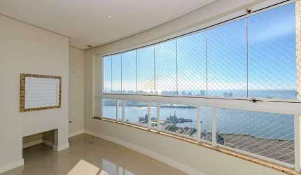 Apartamento para Locação com 121m sendo 3 Suites - Centro