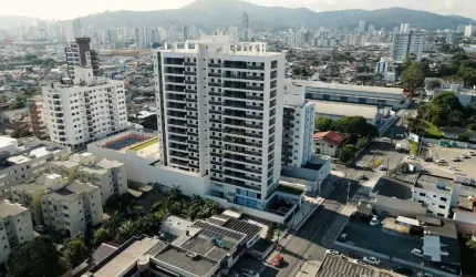 Apartamento Bairro São João com 3 Dormitórios, Suíte e Sacada com Churrasqueira