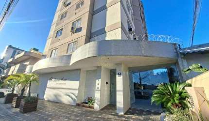 Apartamento com 3 Quartos , sendo 1 Suíte e Sacada com Churrasqueira em Itajaí!