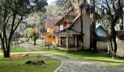 CASA COM 2 SUÍTES NA VILA SUZANA EM CANELA, Vila Suzana, Canela - RS