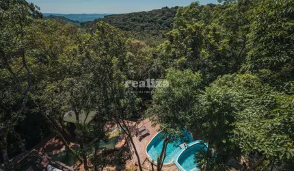 CASA COM 03 QUARTOS E VISTA PARA O VALE, Villagio, Gramado - RS