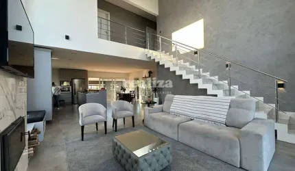 CASA COM 4 QUARTOS EM GRAMADO, Morada da Serra, Gramado - RS