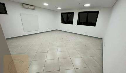 Sala para alugar, 64 m² por R$ 5.876,00/mês - Penha - São Paulo/SP
