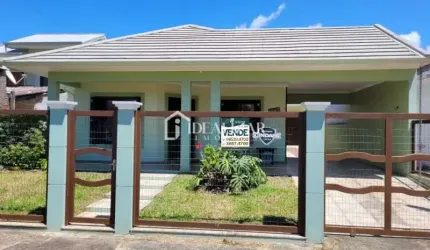 Casa em Areias Brancas com 123 m², 3 dormitórios em ótima localização
