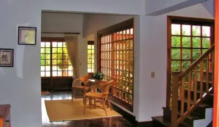 Magnifica casa com cinco suítes quatro salas