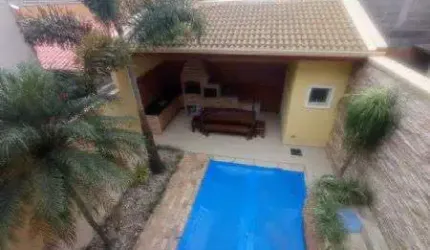 Vende-se Residential / Sobrado em Várzea Paulista