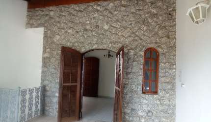 Casa com 2 dormitórios e 1 suite, Parque Guarani