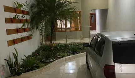 Magnífico Sobrado em Campo Limpo Pta