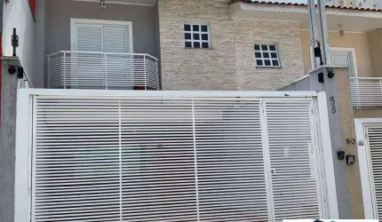 Sobrado parcialmente mobiliado no Nova Petrópolis.
