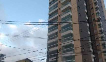 Cobertura triplex mobiliada no Nova Petrópolis.