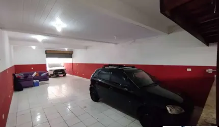Sobrado no Parque Seleta.