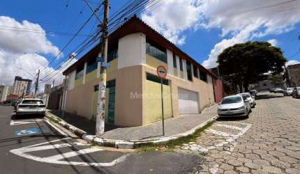 Casa com 3 dormitórios para alugar, 375 m² por R$ 5.855,53/mês - Centro - Sorocaba/SP