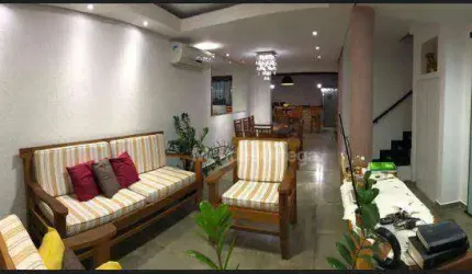 Sobrado - Res. Villa Flora - 3 dorm. 1 suite