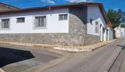 Casa com 3 dormitórios à venda, 194 m² por R$ 850.000,00 - Centro - Itapetininga/SP