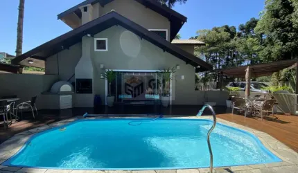 Casa à venda no bairro Barreirinha - Curitiba/PR