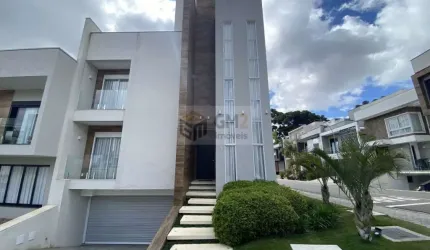 Casa sobrado à venda no bairro Uberaba - Curitiba/PR