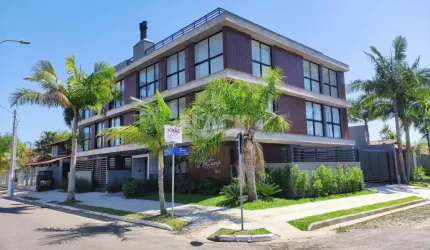 Apartamento com pátio na Praia da Cal em Torres RS
