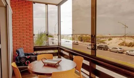 Apartamento com 03 quartos à venda na Praia Grande em Torres RS