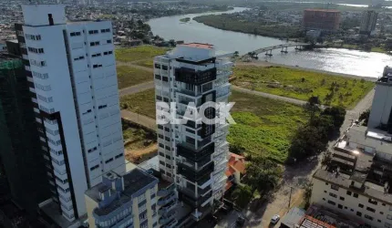 IBIZA - Apartamento 2 suítes andar alto entre o Rio e o Mar