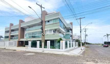 Apartamento na quadra do mar em Torres RS