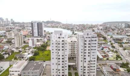 Apartamento para locação com 03 quartos no Stan em Torres RS
