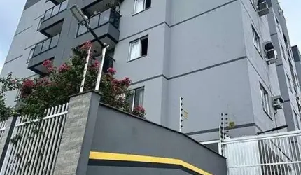 APARTAMENTO COM 2 DORMITÓRIOS NO BAIRRO FLORESTA.