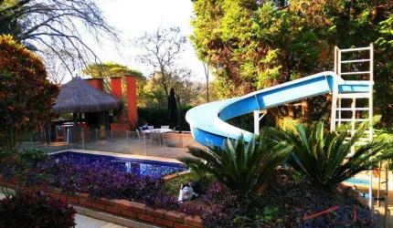 GRANJA VIANA - Condomínio Silvino Pereira - Casa térrea com 4 quartos para vender ou alugar