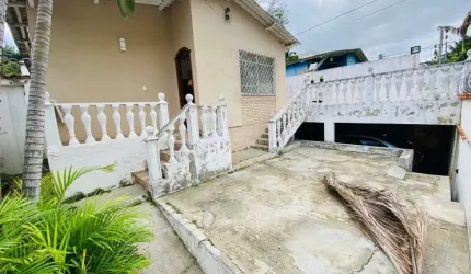 Casa com 4 quartos à venda em Itapoã, Belo Horizonte  por R$ 950.000