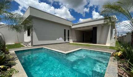 Casa em condomínio fechado com 4 quartos à venda no Gran Park, Vespasiano  por R$ 1.839.000