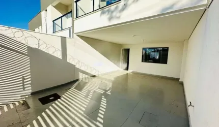 Casa com 3 quartos à venda em Floramar, Belo Horizonte  por R$ 795.000